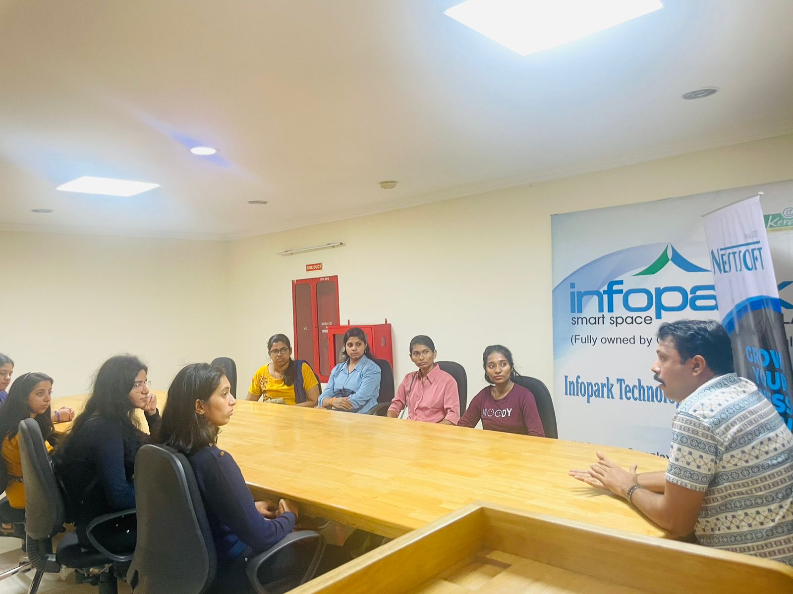 Internship/projects in abu-dhabi